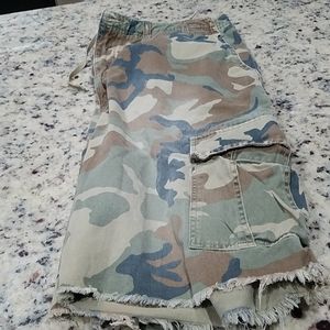 Cargo shorts american eagle